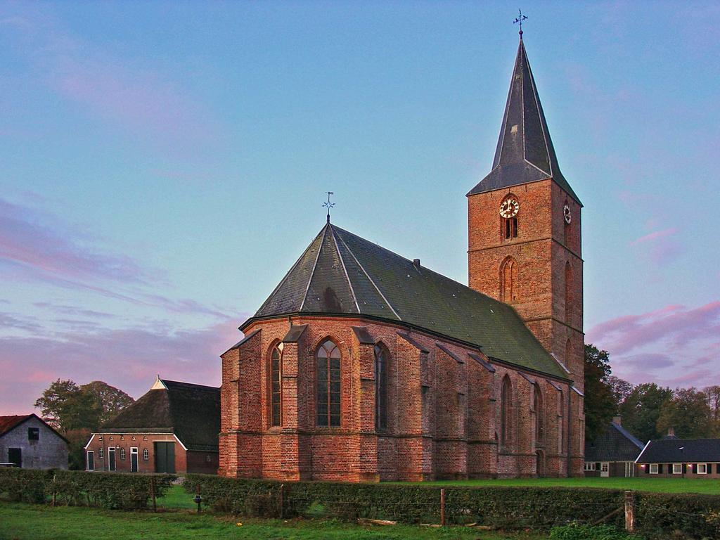 B&B Bij De Molen Rolde Экстерьер фото