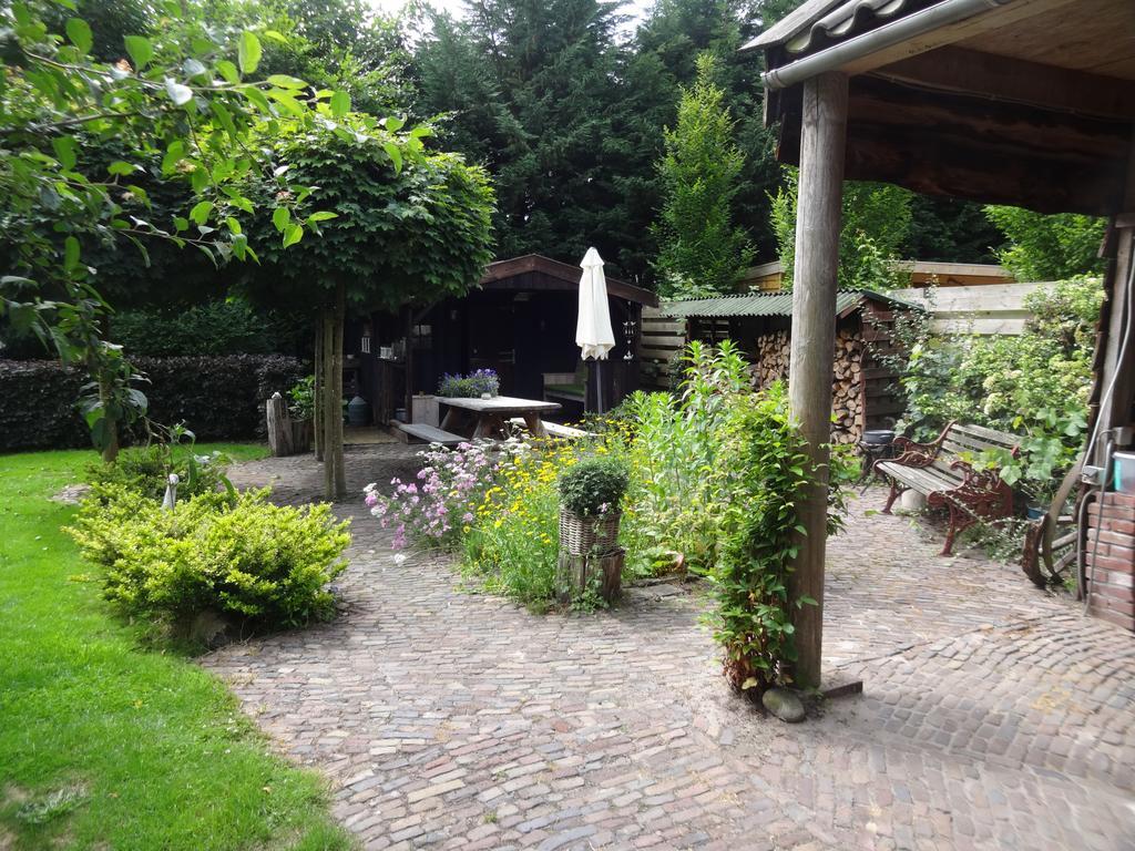 B&B Bij De Molen Rolde Экстерьер фото